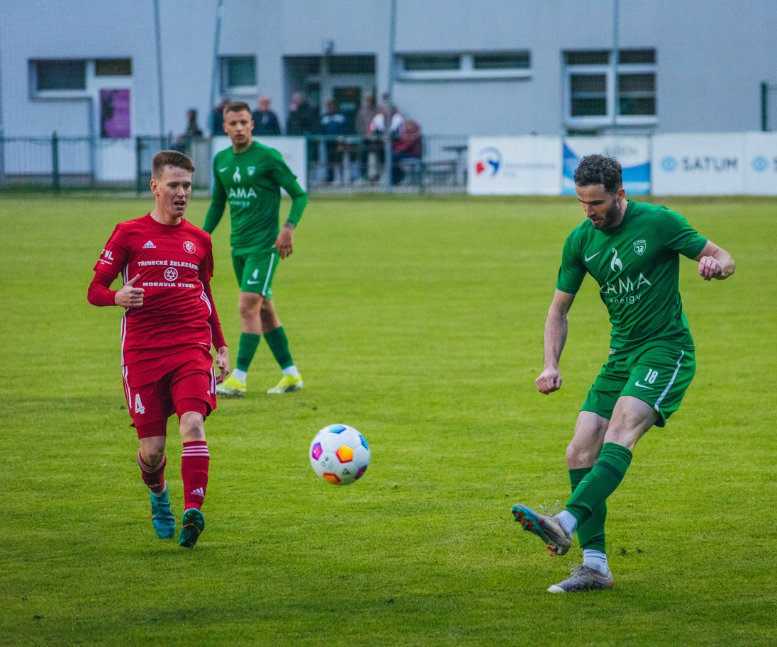 FC Hlučín - Třinec 3:2 pohledem objektivu fotografa Dana Balouška